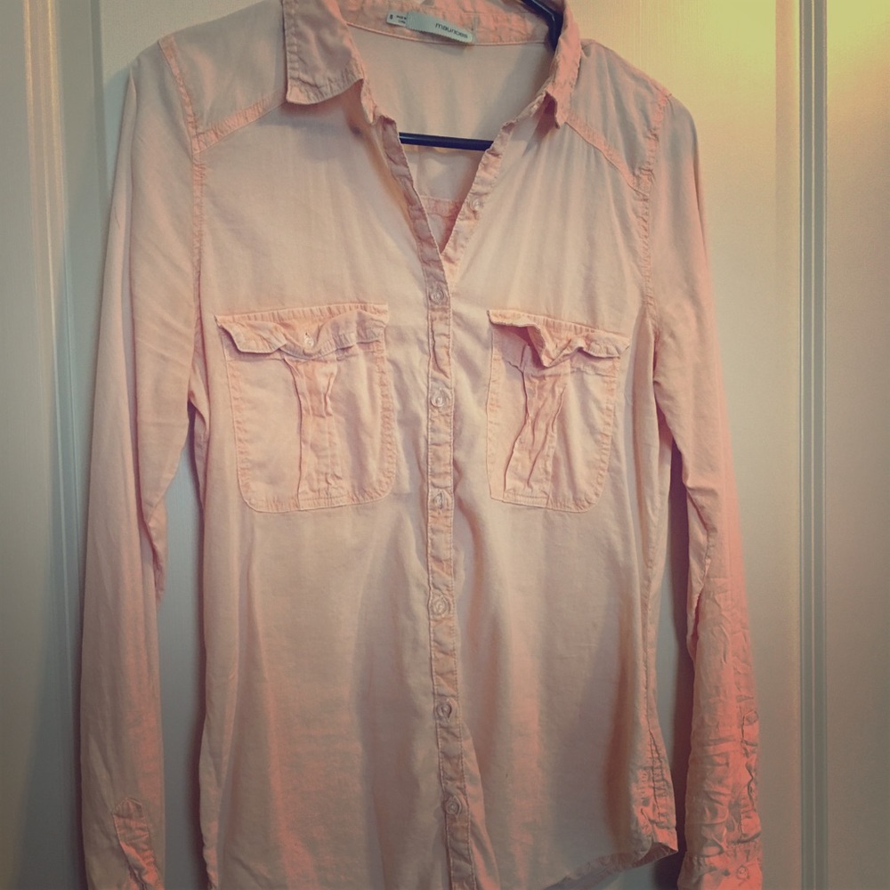 Peach Button up